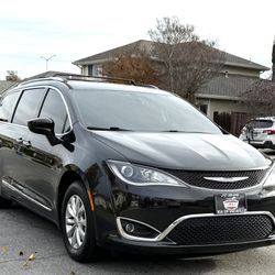 2018 Chrysler Pacifica 