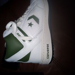 Converse UNDEFEATED