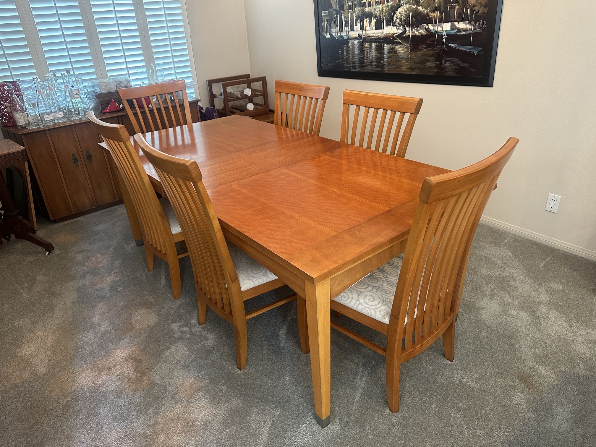 USA MADE DINING ROOM TABLE with SIX CHAIRS
