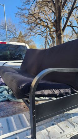 Black Futon Free Delivery Brooklyn 25.00 Delivery Manhattan Queens