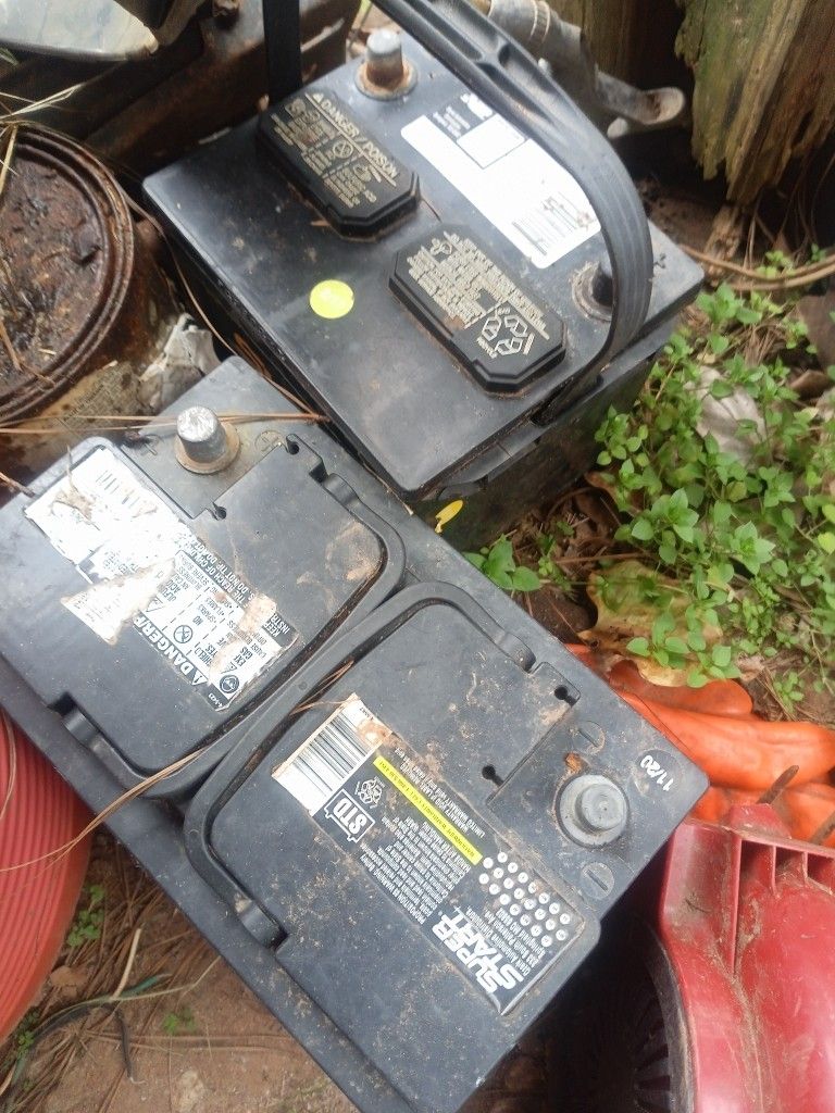 3 Good Top Post Batteries