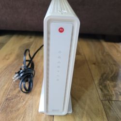 Arris SURFboard SBG6782-ACH Cable Modem Wi-Fi Router Comcast