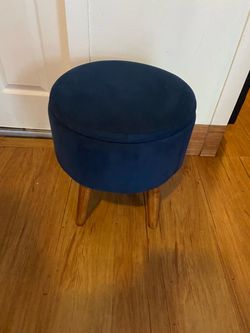 Vanity stool
