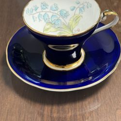  Vintage AYNSLEY Bone China Made in England Tea Cup & Saucer