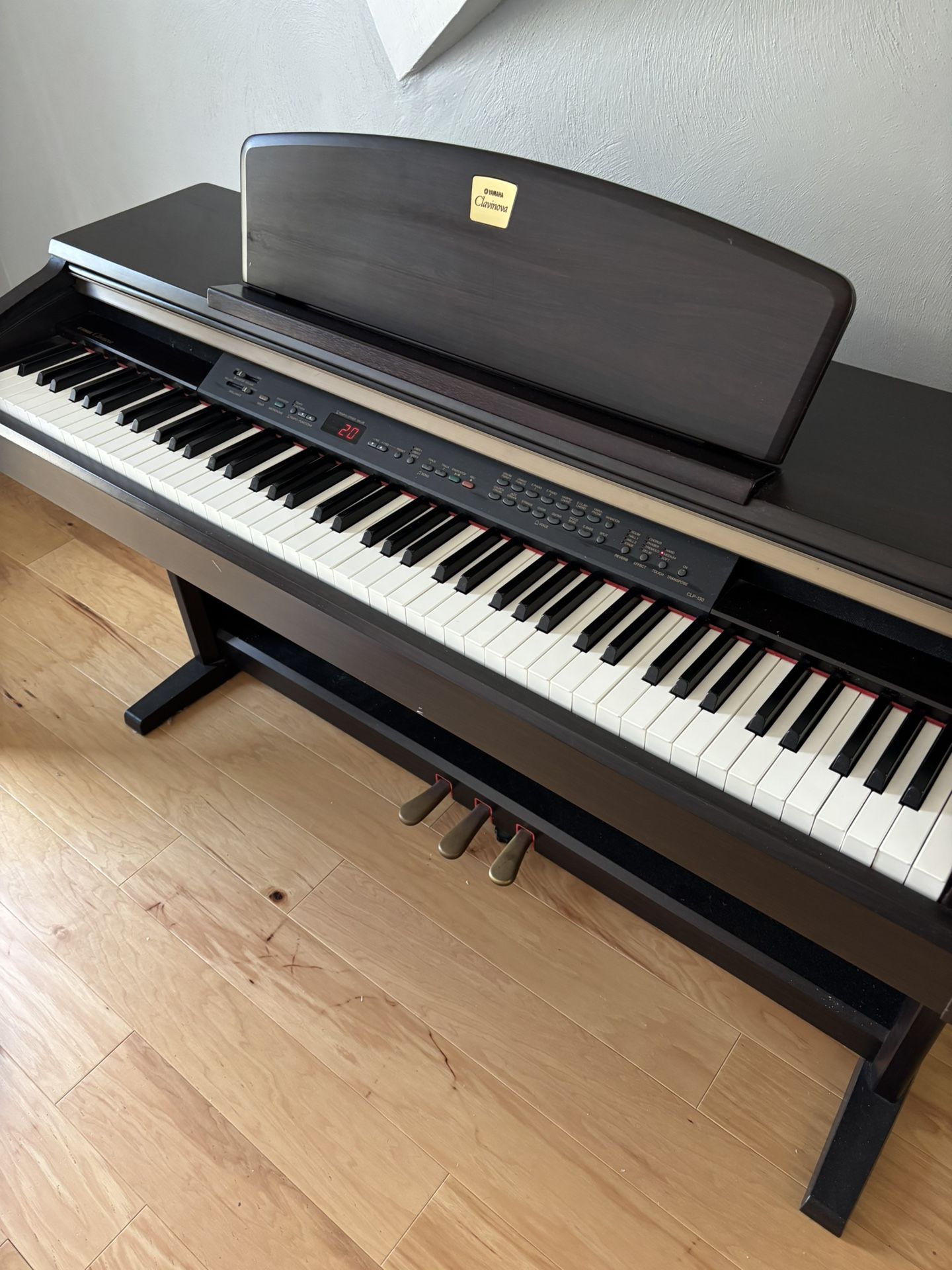 Yamaha Clavinova CLP-130 Digital Piano – $250 (Norfolk)