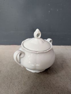 Hass and Czjzek White Porcelain Sugar Bowl with Lid