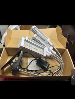 4-Head LED Grow Light