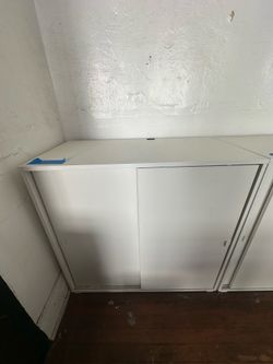 IKEA Vihals Cabinet