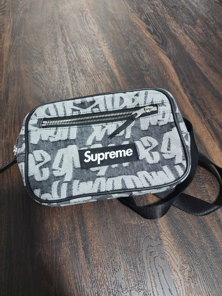 Supreme Fat Tip Jacquard Denim Waist Bag