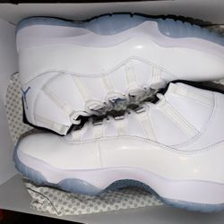 Retro Jordan 11 Legend Blue