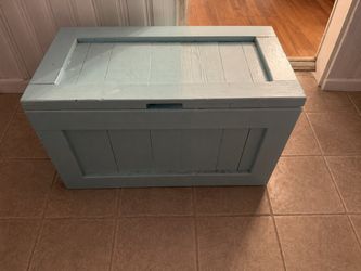 Big toy chest