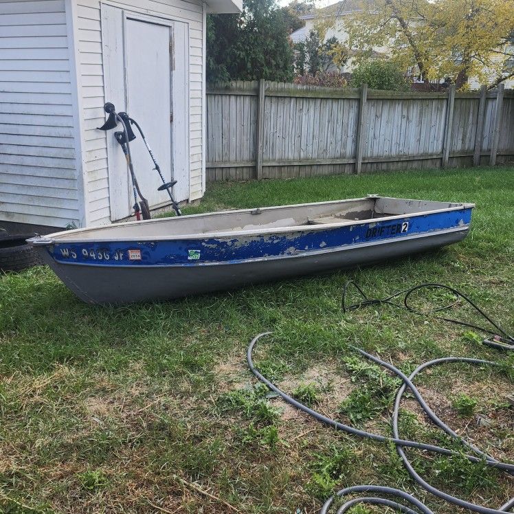 12 Foot Row Boat Or Jon Boat