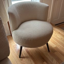 Cream Chair 