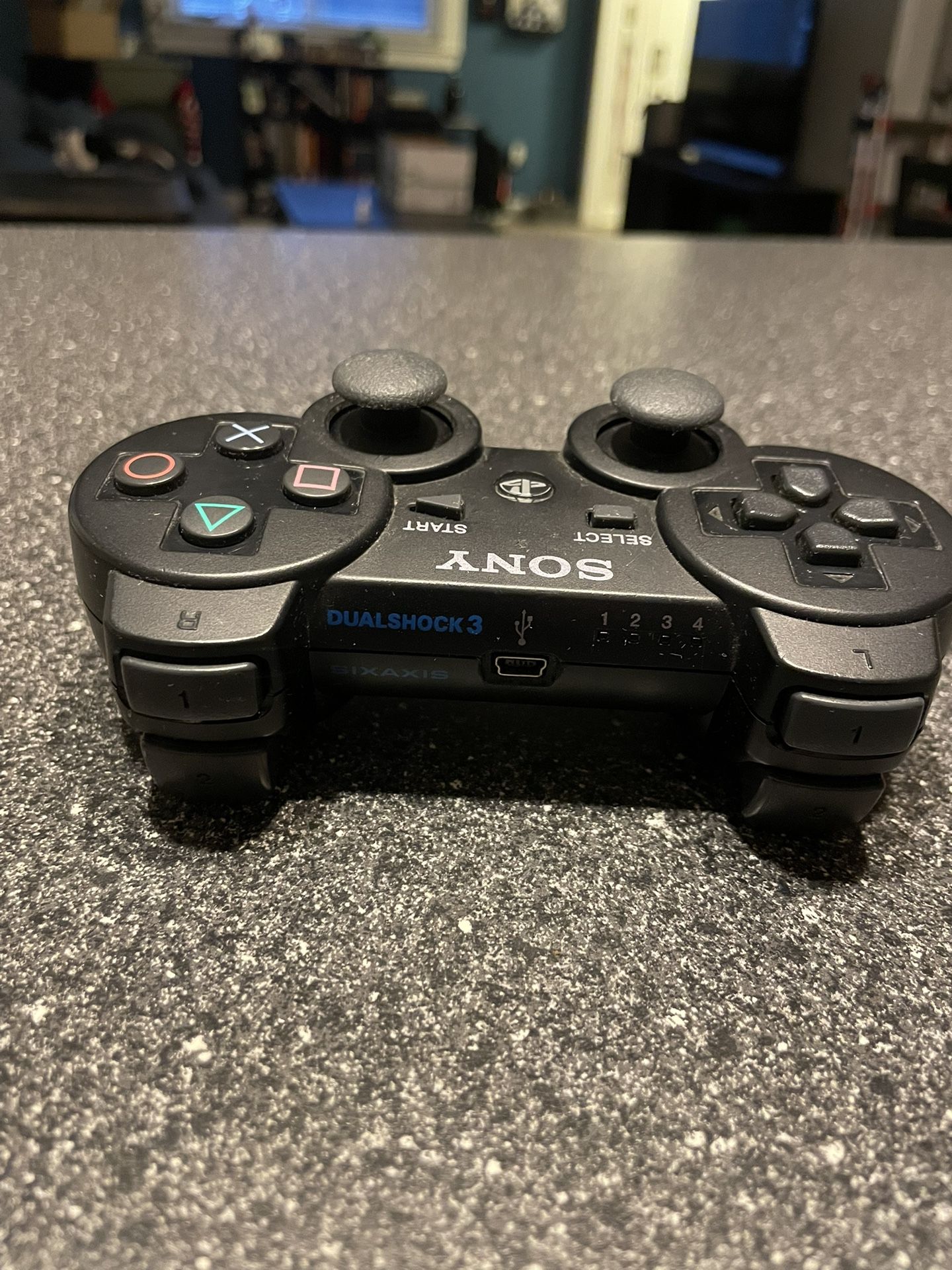 2 PlayStation Remotes With Charging Stand for Sale in Norfolk, VA OfferUp