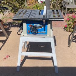 Delta Shopmastere Table Saw With Stand