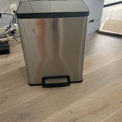 Trash Can