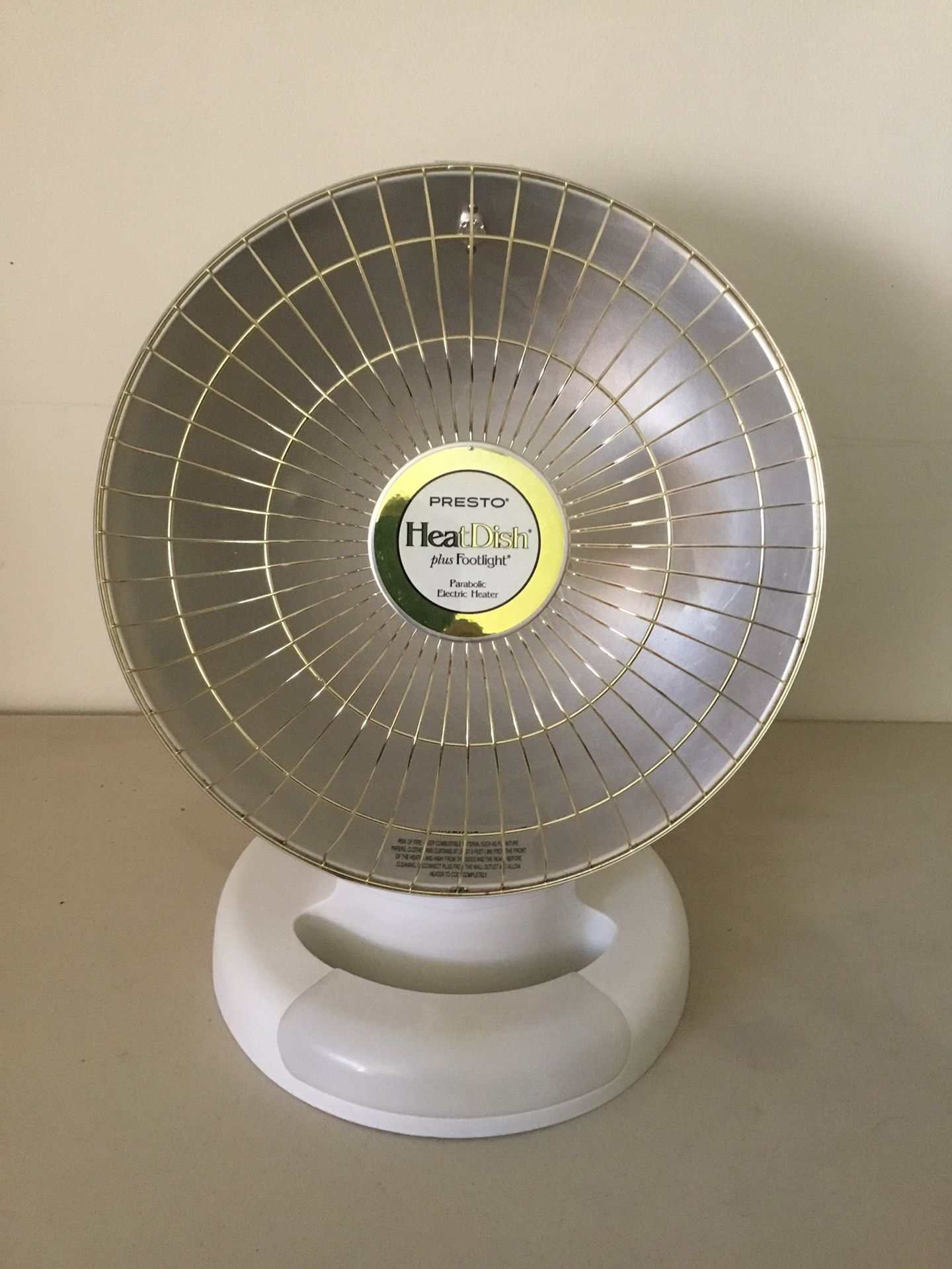 PRESTO HEAT DISH PLUS FOOTLIGHT ELECTRIC HEATER ****** for Sale in
