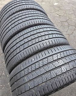 235 60 18 Continental tires Con 80% de Vida Las 4