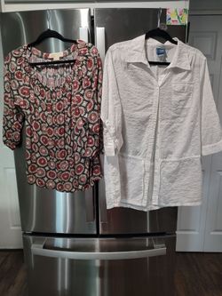 WOMEN'S SHIRTS - SIZE LARGE