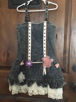 Gorgeous girls dress never worn paid $75 asking $25