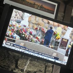 Pioneer ELITE PLASMA 50” W Surround Sound , DVD BLUERAY 