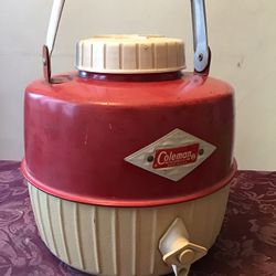 Vintage Coleman Cooler (small)