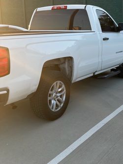 Chevrolet Silverado Pickup Truck White