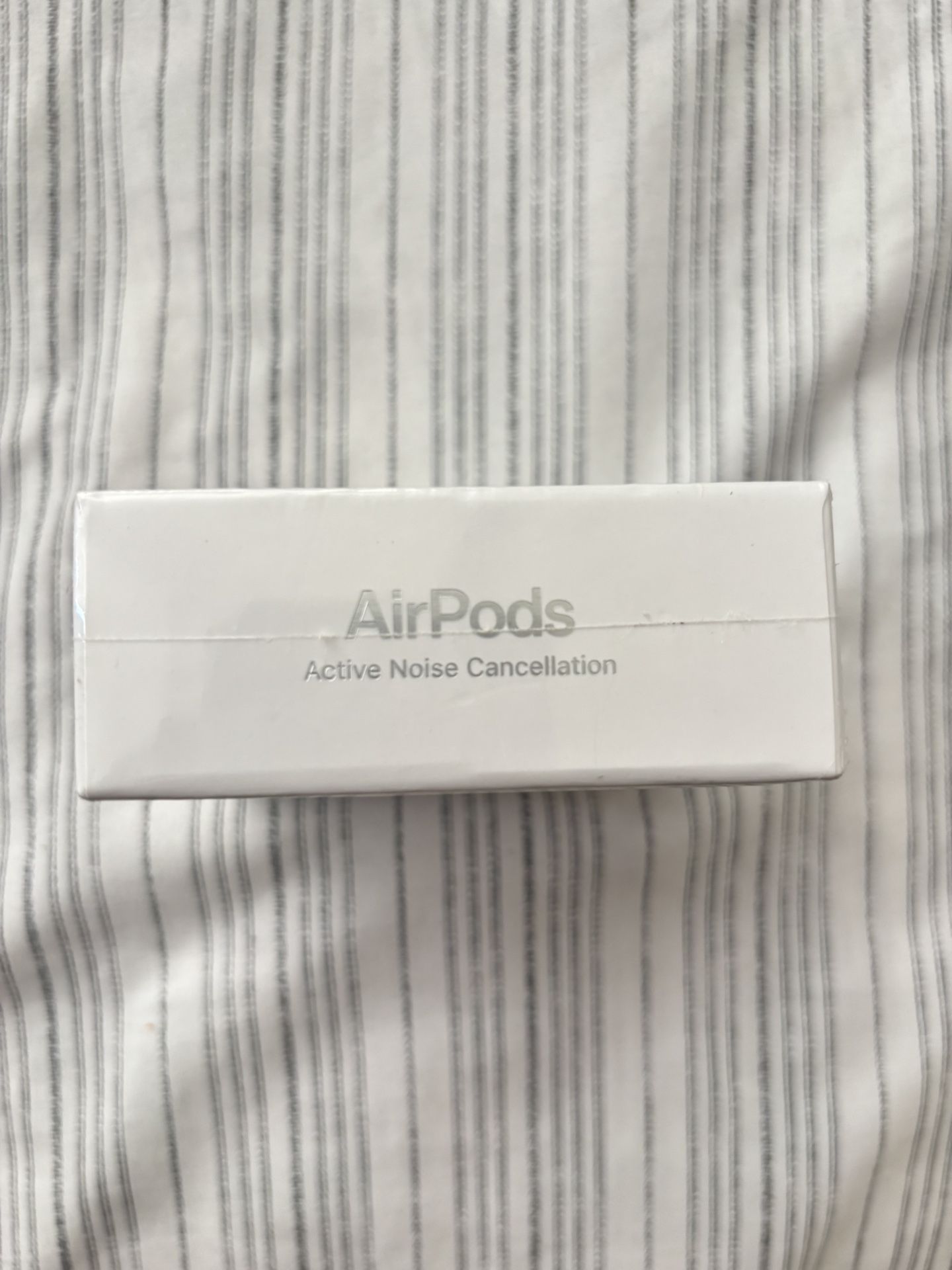 AirPods Pro 4 New Sealed