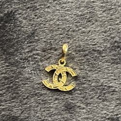 18k Saudi Gold CC Pendant