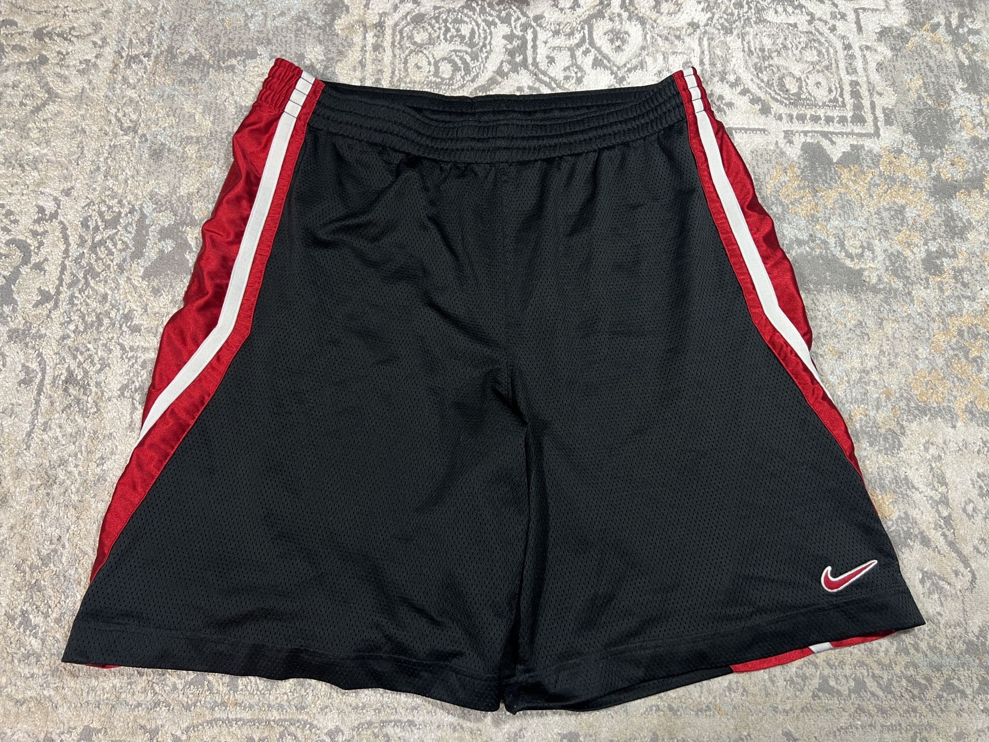 VINTAGE Mens Nike Shorts Size L Red Black White Swoosh