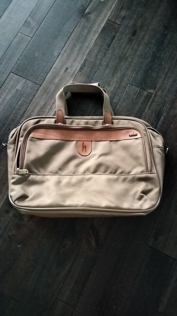 Hartmann Carry On Messenger Briefcase Carry On