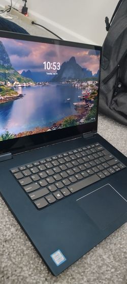 Lenovo YOGA Windows 11 laptop