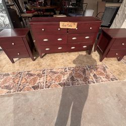 Small Dresser & Night Stands 