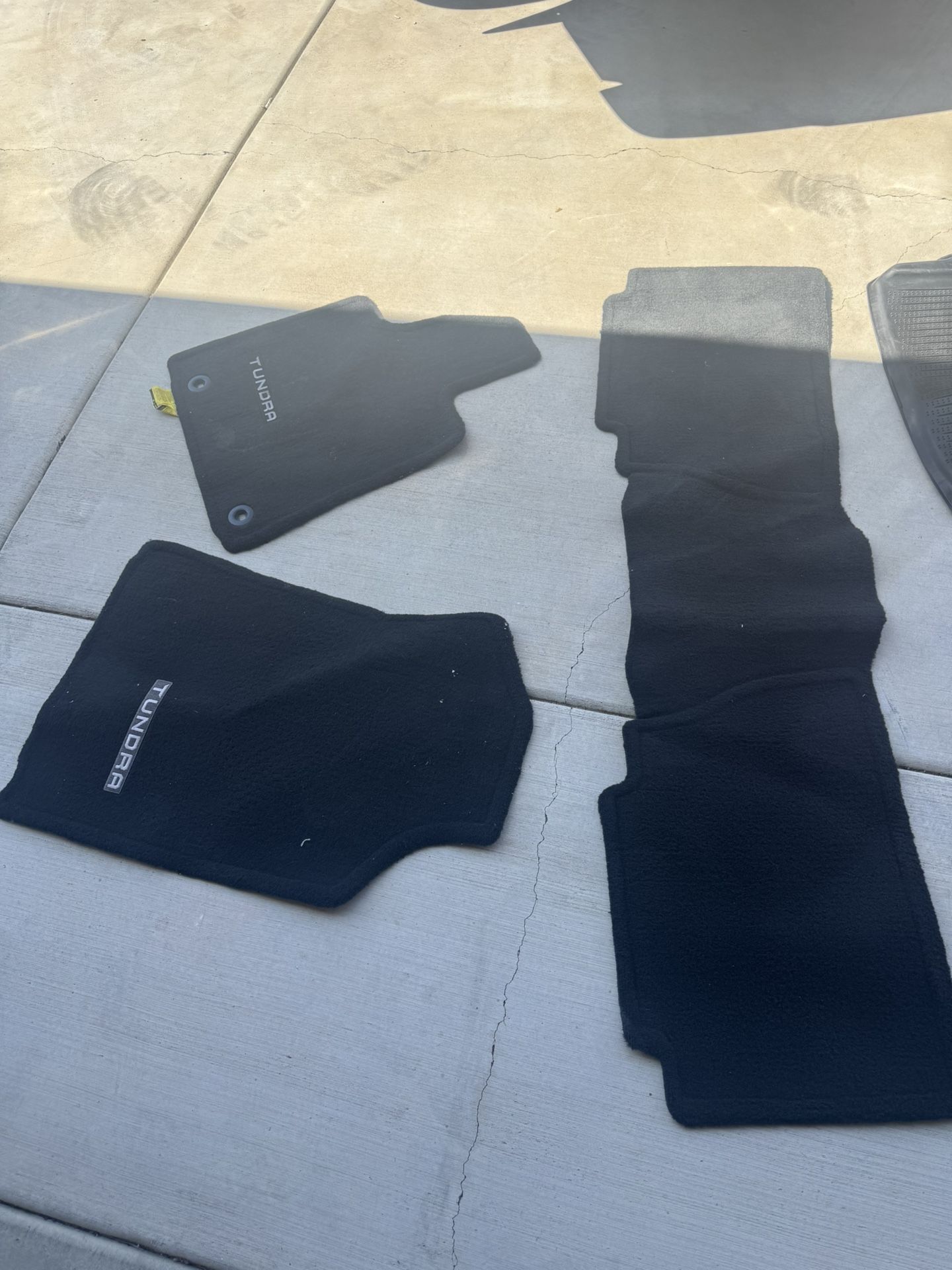 Floor Mats for Toyota tundra 2016