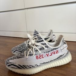 Yeezy Boost 350 V2