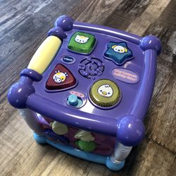 VTech Busy Learners Activity Cube, Purple