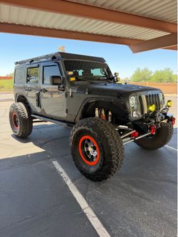 4x4 Jeep Wrangler Unlimited Fully Built