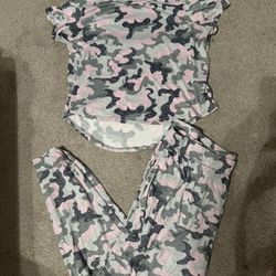 Women’s sz L & XL Secret Treasures Sleepwear