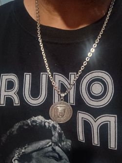$500  - Vintage Sterling Silver Mayan Calendar Medallion w/  Mayan figure  36" 5MM flat cable necklace