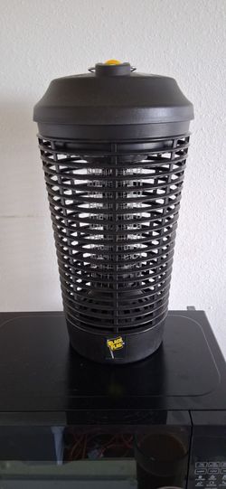 Black Flag bug zapper