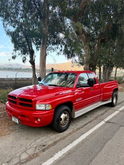 1999 Dodge Ram 3500 Dually 2WD 5 Speed Cummins