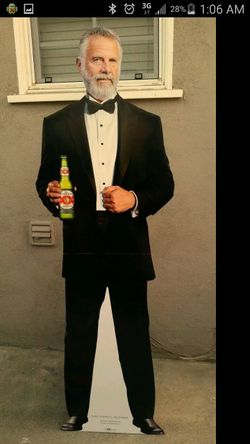 DOS EQUIS Most Interesting Man stand up