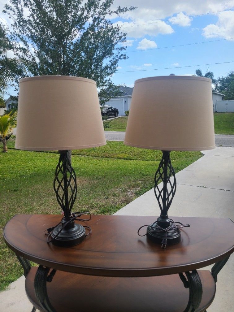 2 Table Lamps
