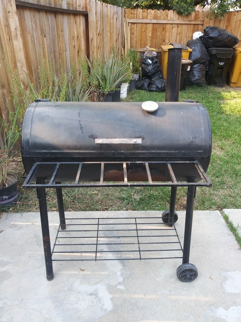 Bbq grill
