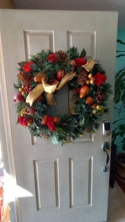  Very Nice Christmas Wreath 29”
