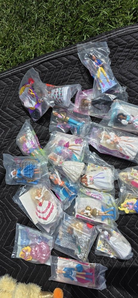 Vintage Macdonald Barbies 40 For All