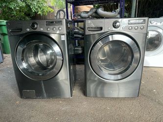 Washer and dryer set