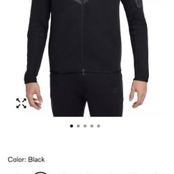 NIKE TECH HOODY BLACK COLOR