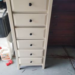 6 Drawer Tall  Dresser