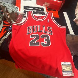 Authentic Jordan Jersey Brand New Xl 